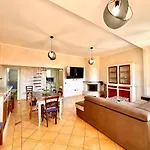 Rebecca\'S House, Cagliari, Poetto