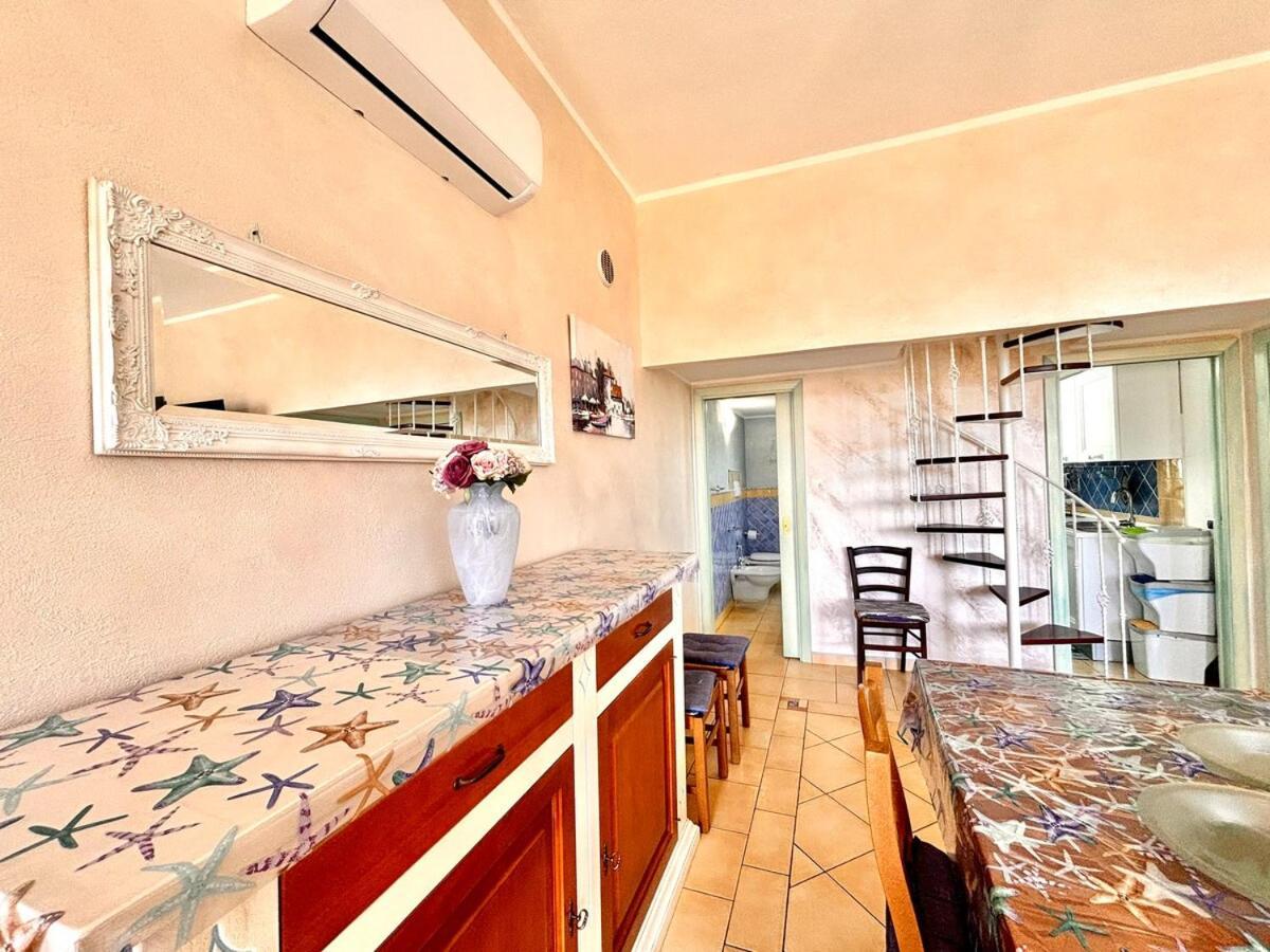 Rebecca's House, Cagliari, Poetto