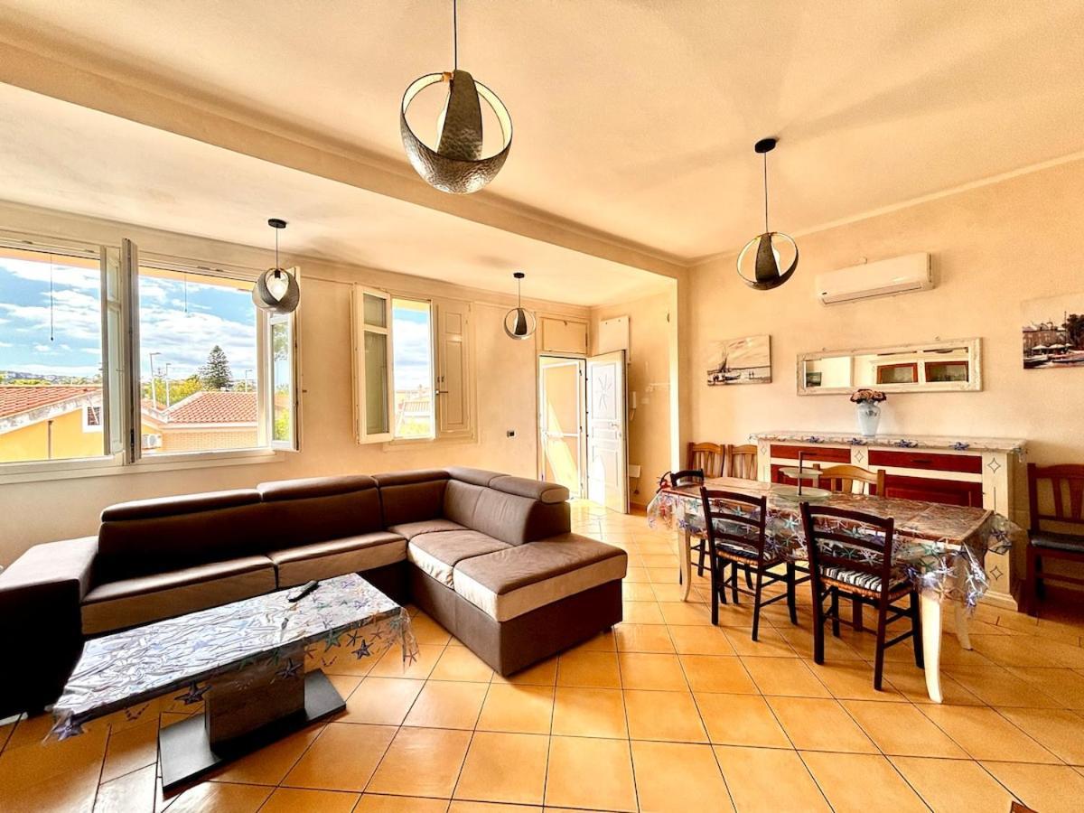 Rebecca's House, Cagliari, Poetto
